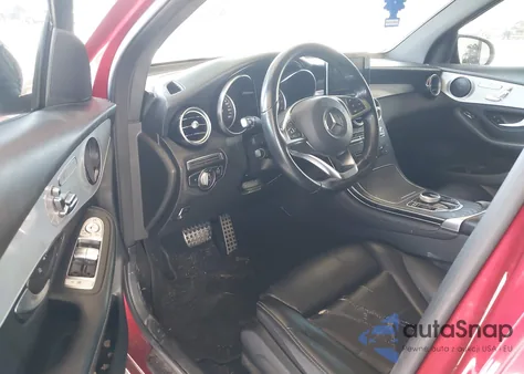 2019 Mercedes-Benz Glc 300 from USA, damaged, VIN WDC0G4JB8KF563939